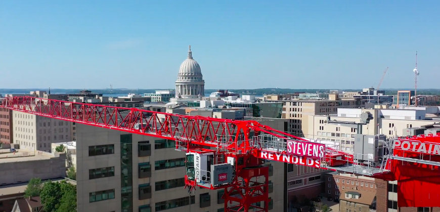 Manitowoc: On site with the first Potain MDT 489 erected in North America